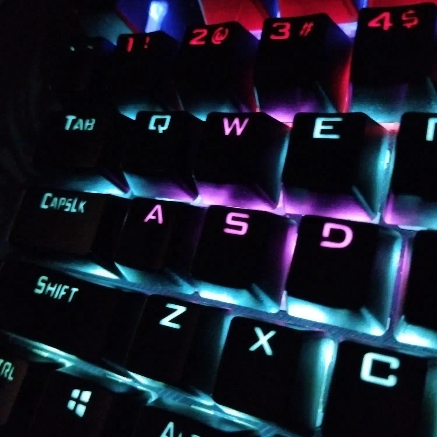 کیبورد گیمینگ از برند آئولا مدل Mountain S2022|قطعات و لوازم جانبی رایانه|مشهد, الهیه|دیوار