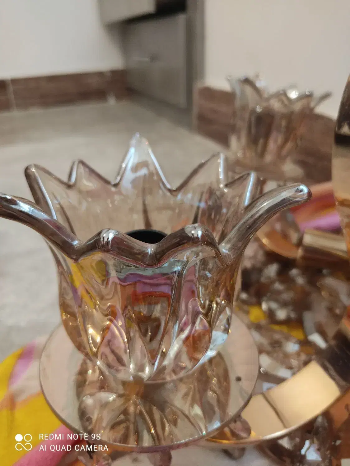 لوستر|لوستر و چراغ آویز|رشت, دباغیان|دیوار