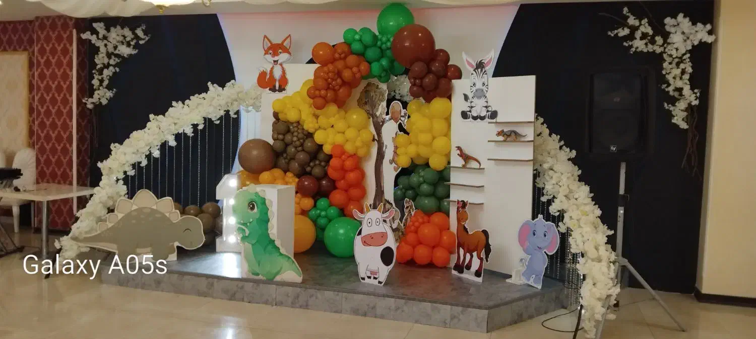 بادکنک ارایی و بوکت شب یلداو روز مادر.۲۹۹تومن|خدمات پذیرایی، مراسم|تهران, جمال‌زاده|دیوار