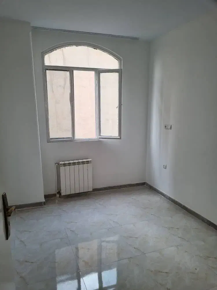 ۱۳۵متر سه خواب خوش نقشه پرنور دو کله شهران