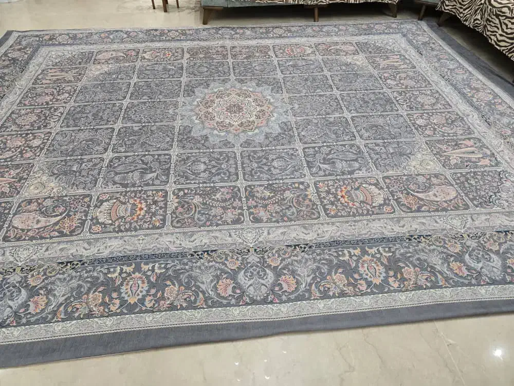 مخمل شانل ۱۲ متری گرم بالا ضخیم تمیز و سالم|روفرشی|قم, انسجام|دیوار