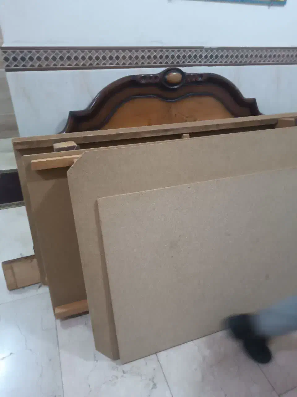 تخت دونفره|تخت و سرویس خواب|پرند, فاز ۶|دیوار