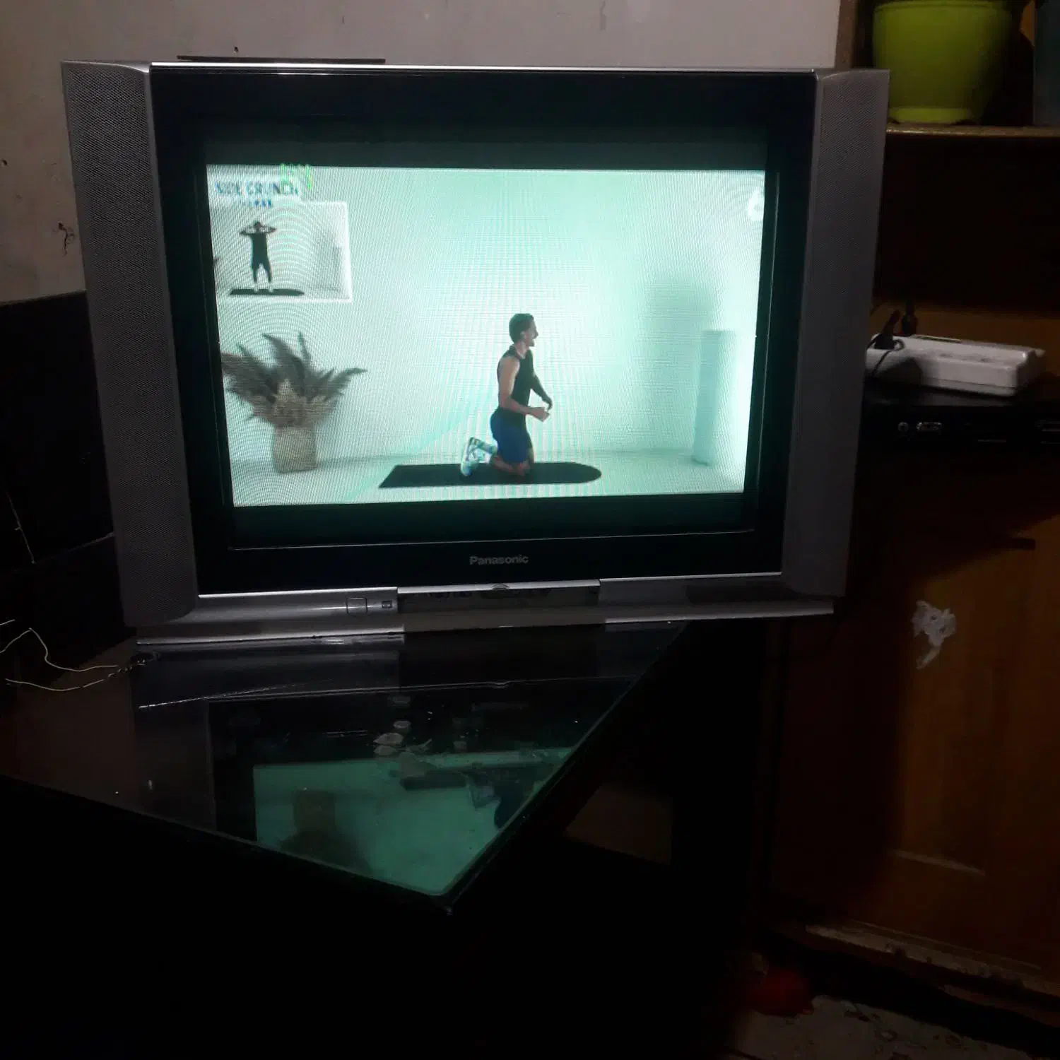 تلویزیون|تلویزیون و پروژکتور|نیشابور, مدرس|دیوار