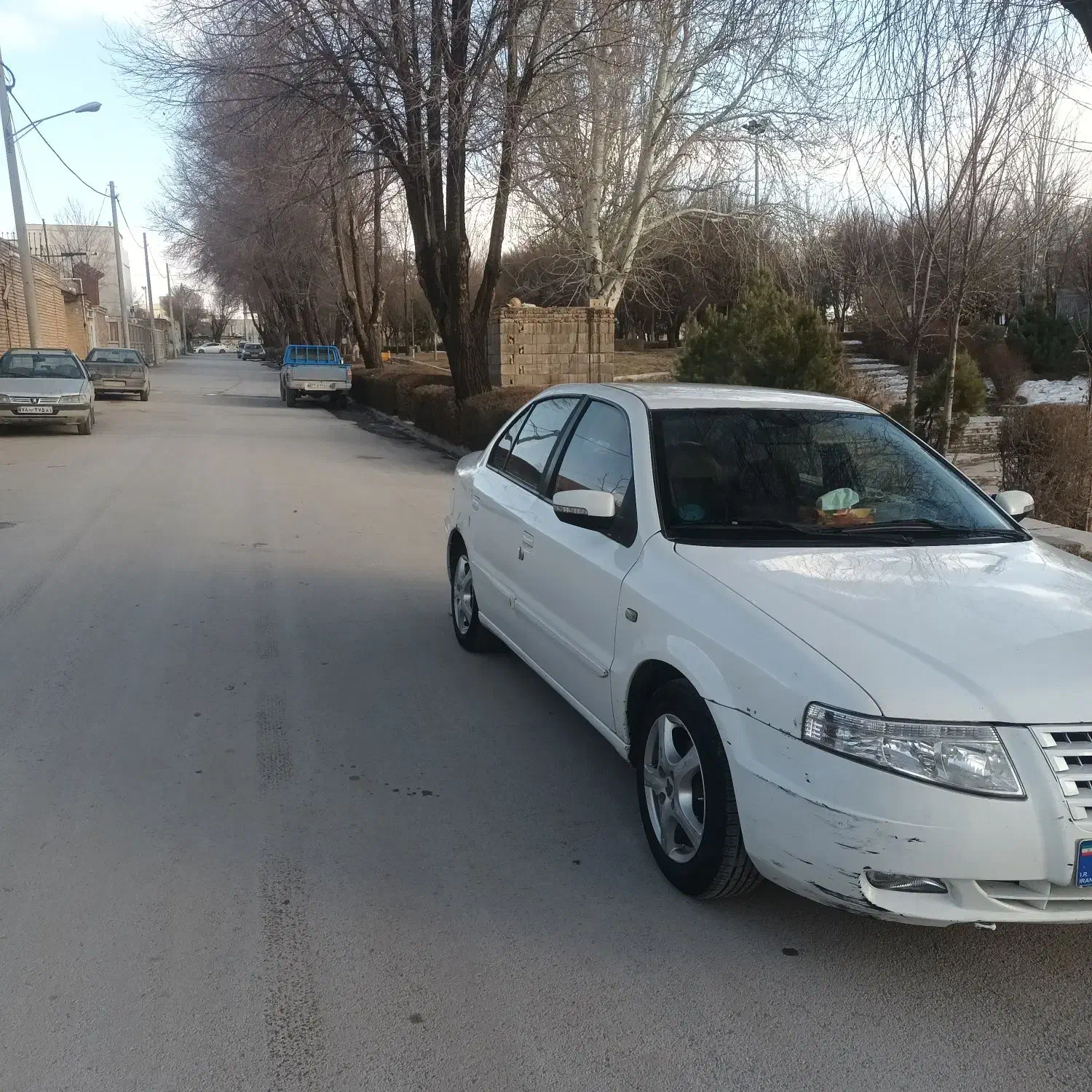 سمند سورن|خودرو سواری و وانت|بروجن, |دیوار