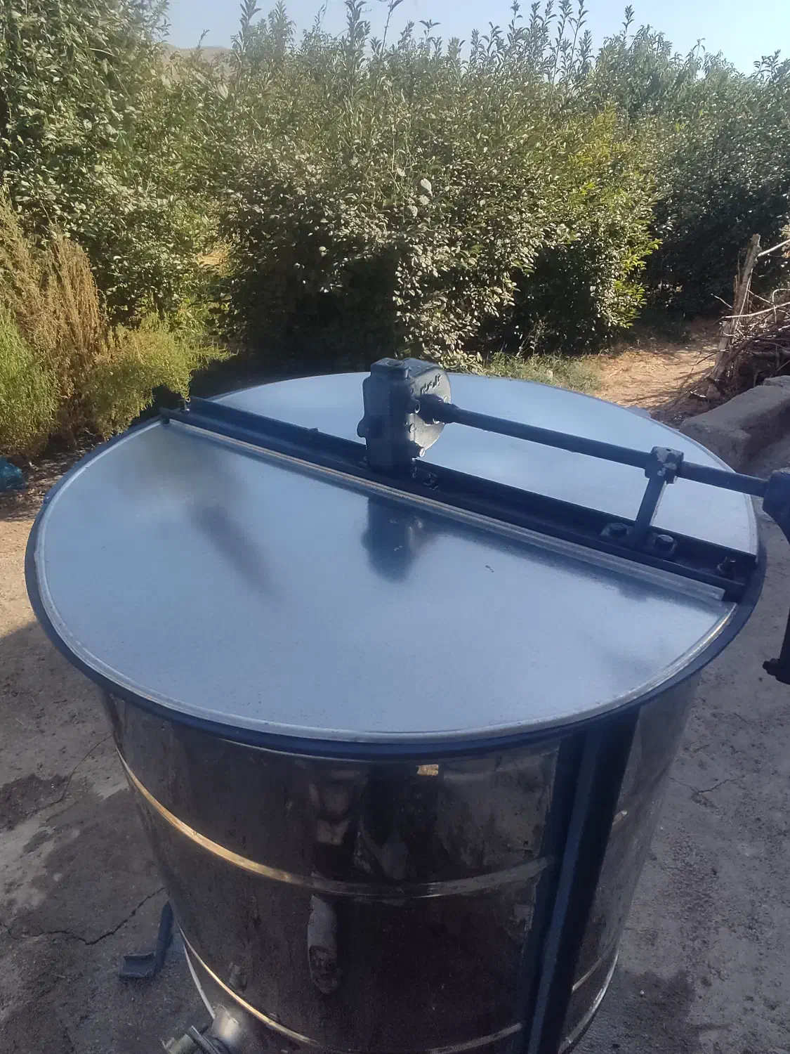 استراکتور|ماشین‌آلات صنعتی|صحنه, |دیوار