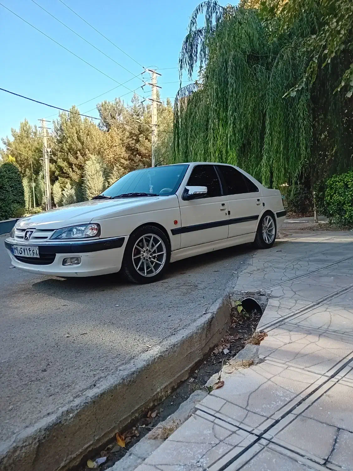 پژو پارس سال مدل ۸۹ تو کرم|خودرو سواری و وانت|کرج, کرج نو|دیوار