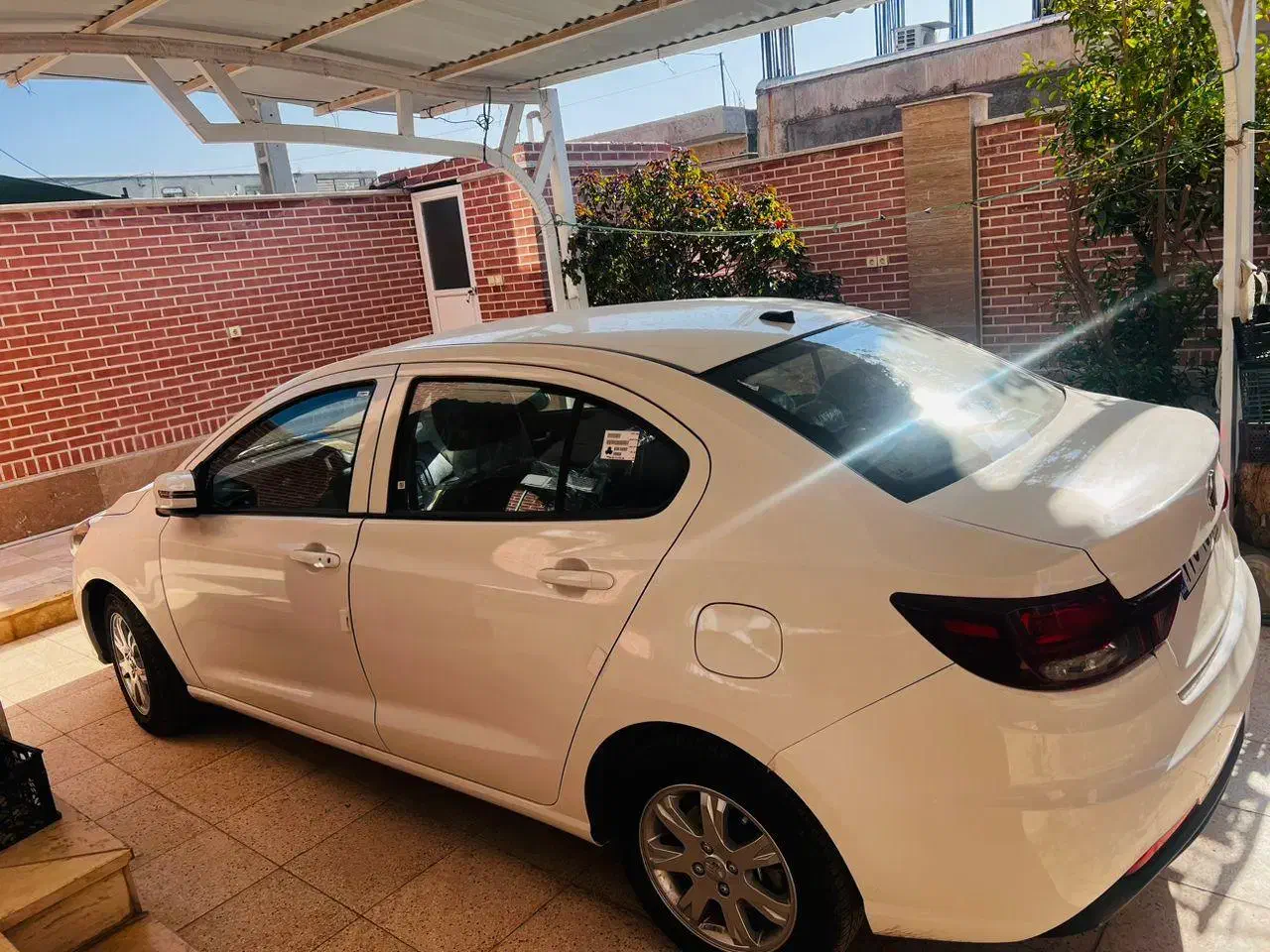 فروش خودرو شاهین جی ال سفید دنده ای صفر1404|خودرو سواری و وانت|جیرفت, |دیوار