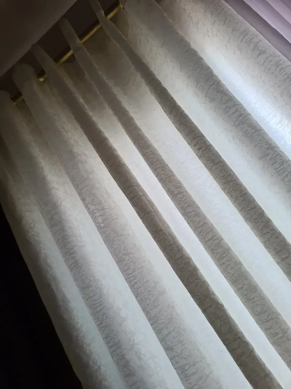 حراج  پتینه ودکور مخمل کالیفرنیای  پانچ نونو|حراج|لاهیجان, کوی آزادگان|دیوار