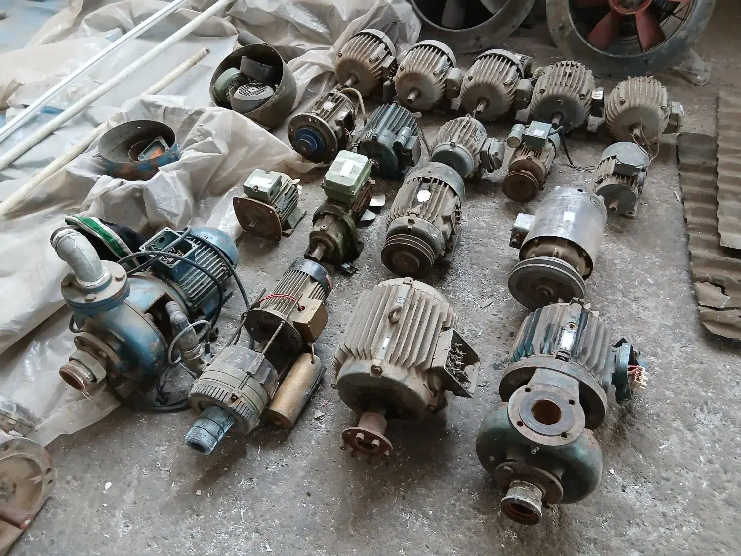 دینام و الکتروموتور و هواکش و فن|مصالح و تجهیزات ساختمان|اندیشه, اندیشه فاز ۲|دیوار