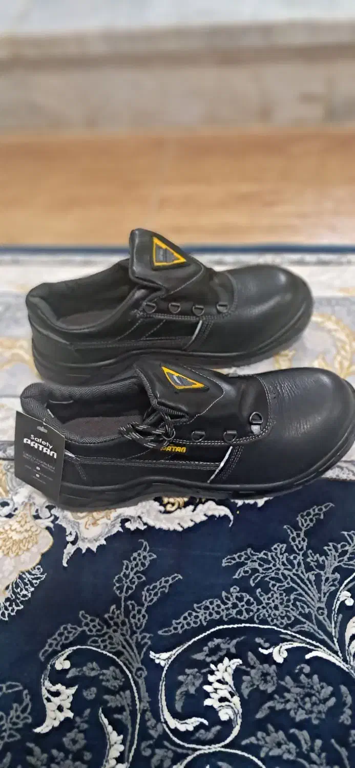 کفش ایمنی نونو|کیف، کفش، کمربند|بم, |دیوار