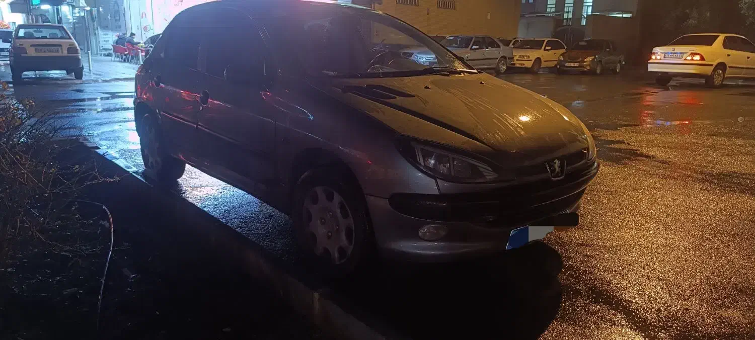 پژو206 مدل 82 سکه|خودرو سواری و وانت|قم, انصار‌الحسین|دیوار