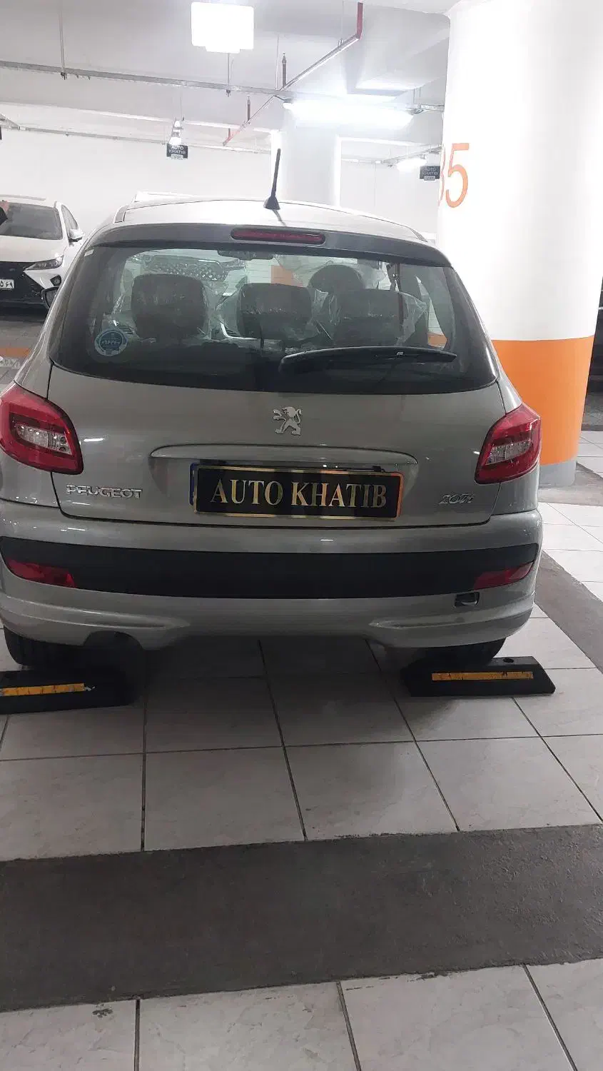 ۲۰۷ تیتانیوم اتومات سقف فلز (نقد واقساط سند بنام)|خودرو سواری و وانت|تهران, حصار بوعلی|دیوار