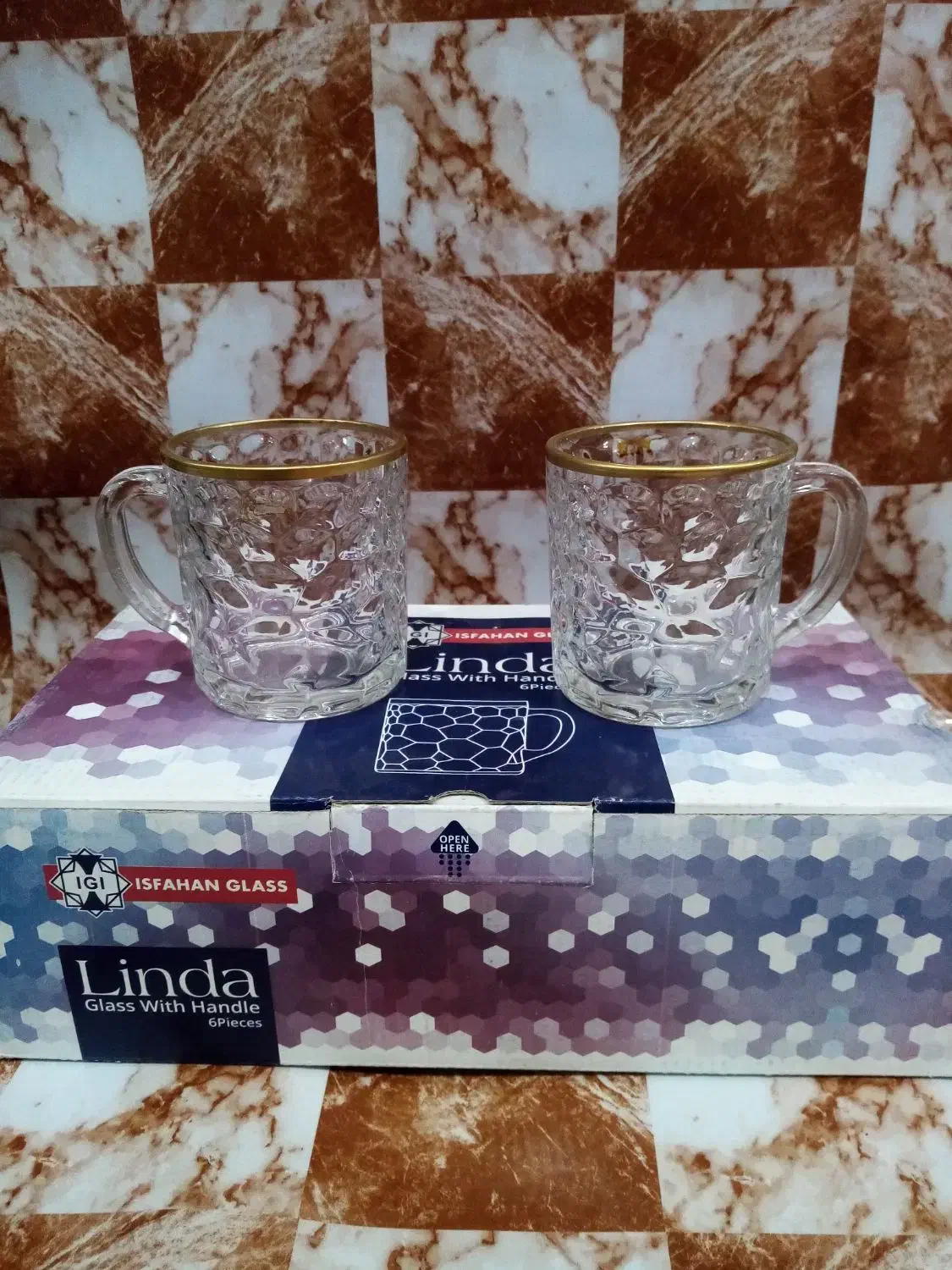 لیوان دسته دار دور طلایی برجسته|ظروف سرو و پذیرایی|نجفآباد, ریاضی|دیوار