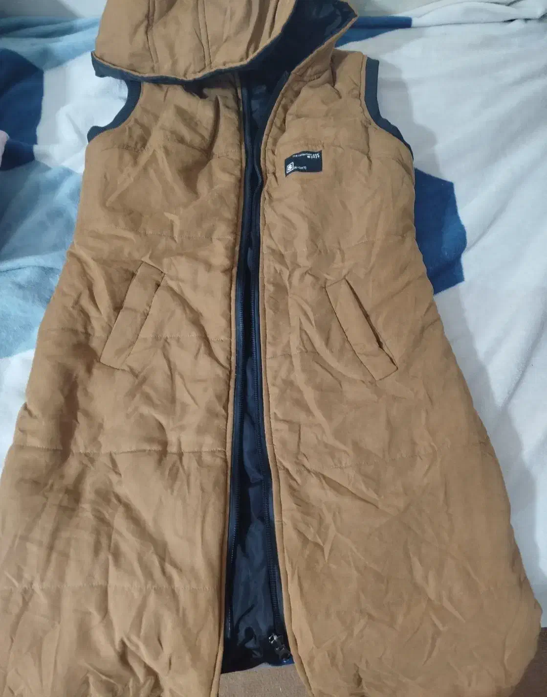 تعدادی پافر و کاپشن|لباس|بندر امام خمینی, |دیوار