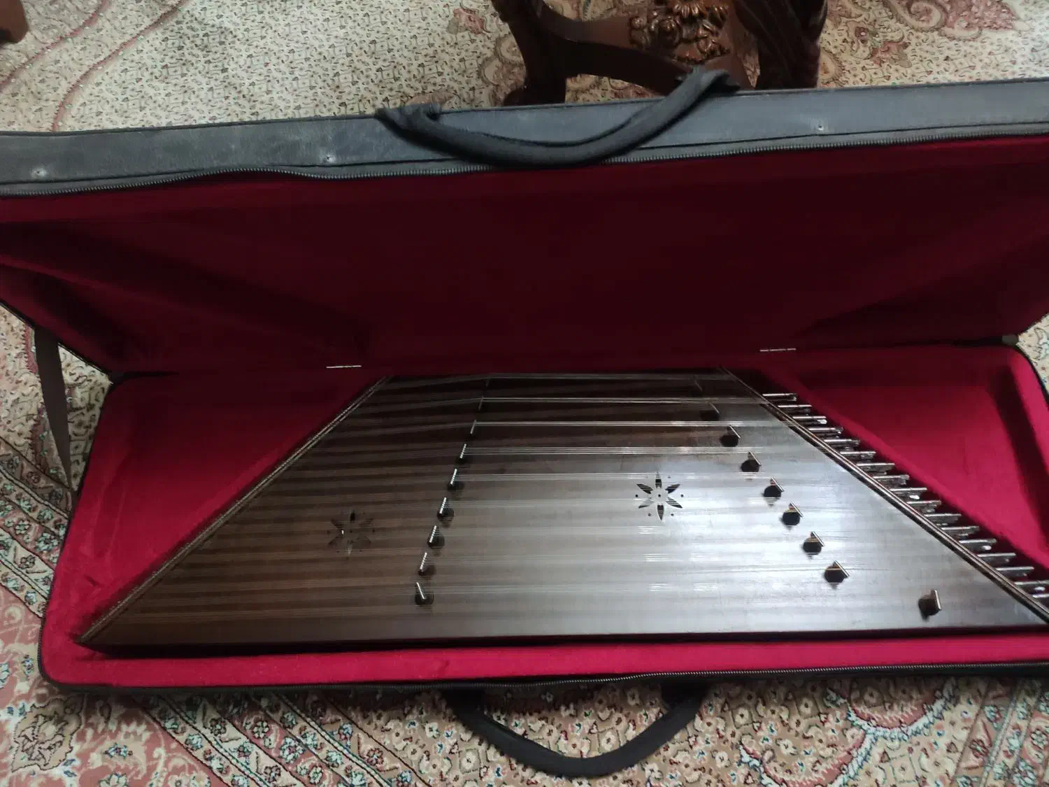 سنتور|سازهای سنتی|گنبد کاووس, |دیوار