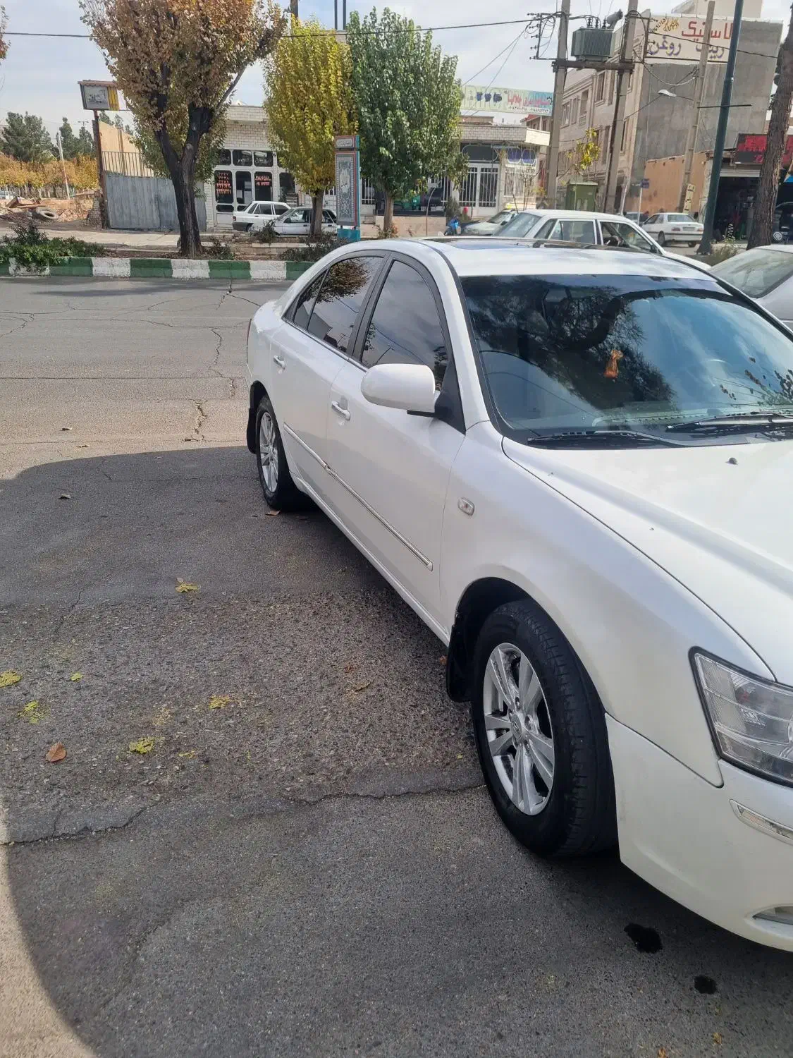 سوناتا۲۰۰۹اتومات|خودرو سواری و وانت|دلیجان, |دیوار