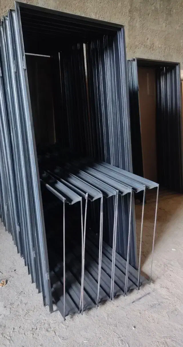 جوشکاری و اهنگری|خدمات پیشه و مهارت|رشت, باهنر|دیوار