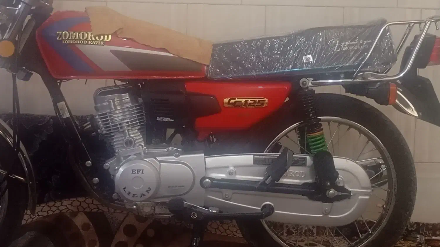 متور ۱۲۵ زمرد کویر|موتورسیکلت|حاجی آباد, |دیوار