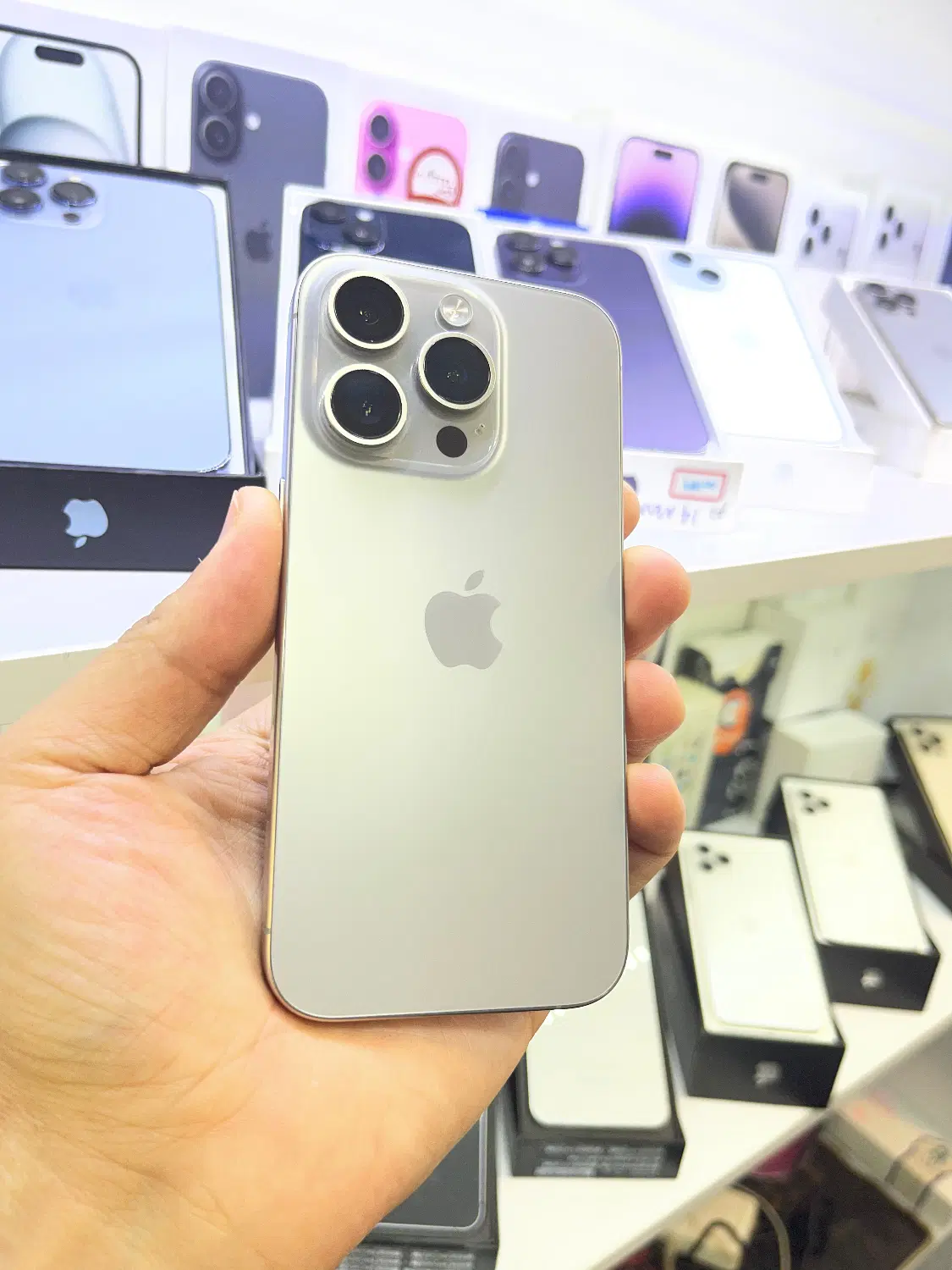 iPhone 15 Pro کارکرده در حد نو|موبایل|کرج, گوهردشت|دیوار