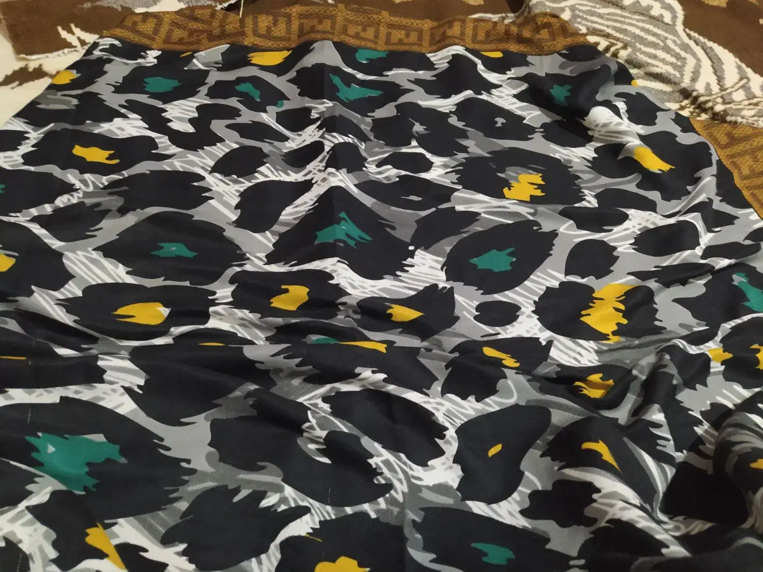 شال و روسری پاییزه زنانه|لباس|کوهدشت, |دیوار