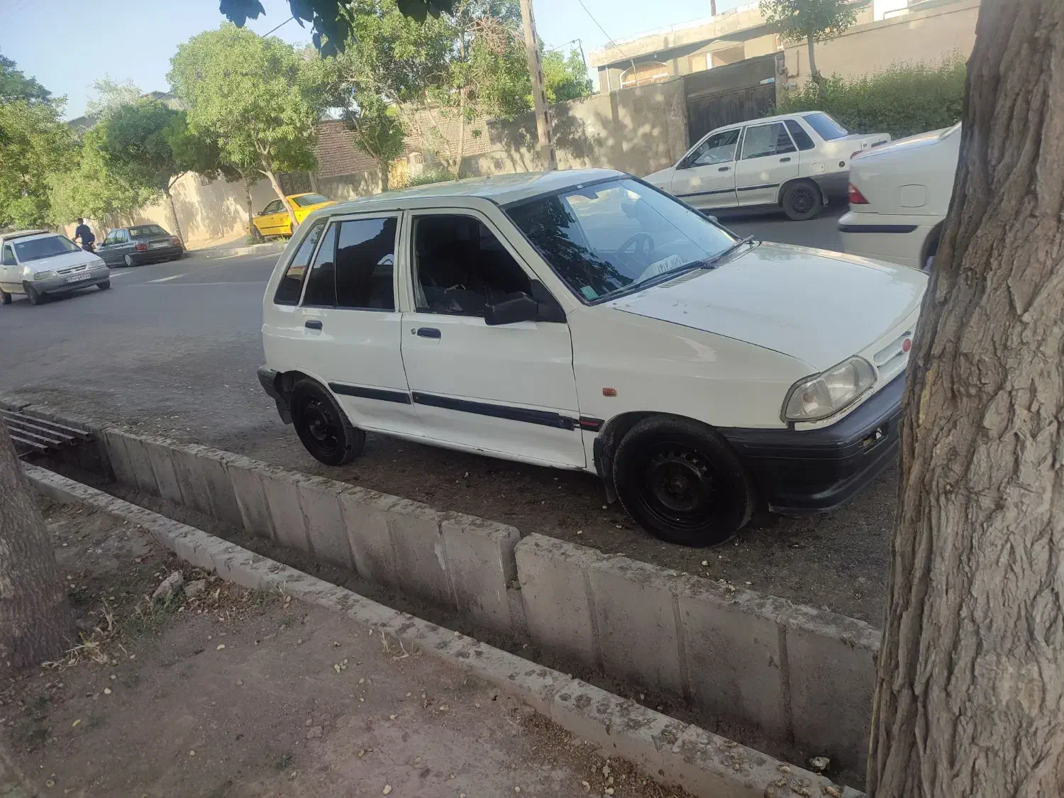 هاچبک کره ای|خودرو سواری و وانت|مشهد, کوی المهدی|دیوار