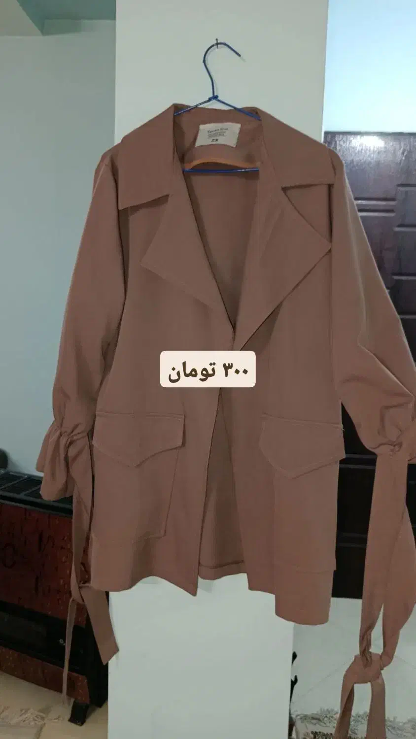 لباس و کیف در حد نو با قیمت مقطوع|لباس|نیشابور, بزرگمهر|دیوار