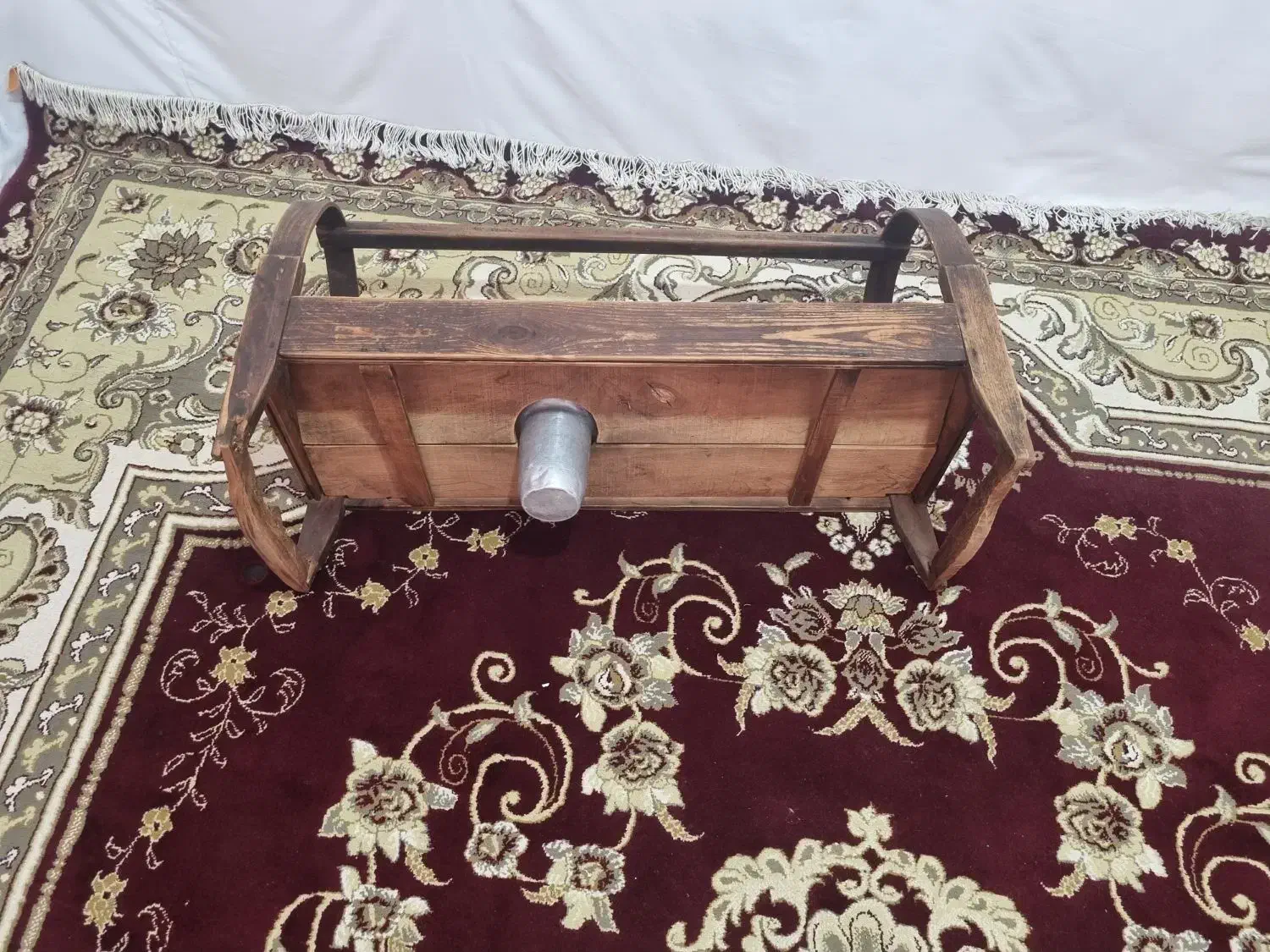 گهواره چوبی نوزاد|تخت و صندلی بچه|سرخرود, |دیوار