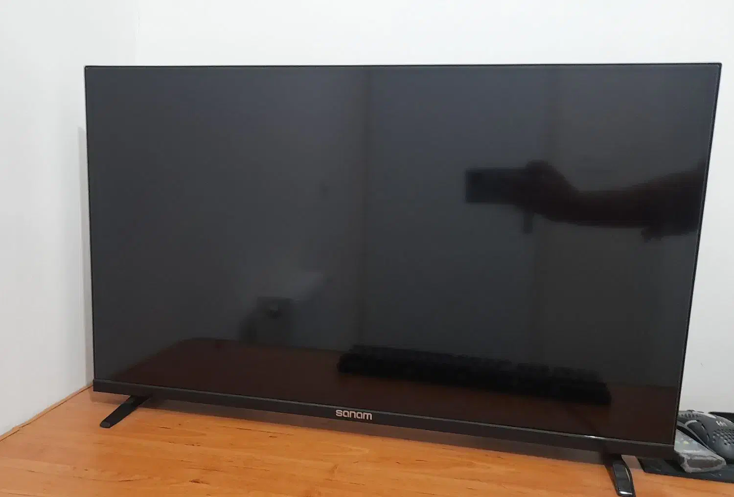 تلویزیون هوشمند 32اینچ|تلویزیون و پروژکتور|بومهن, |دیوار