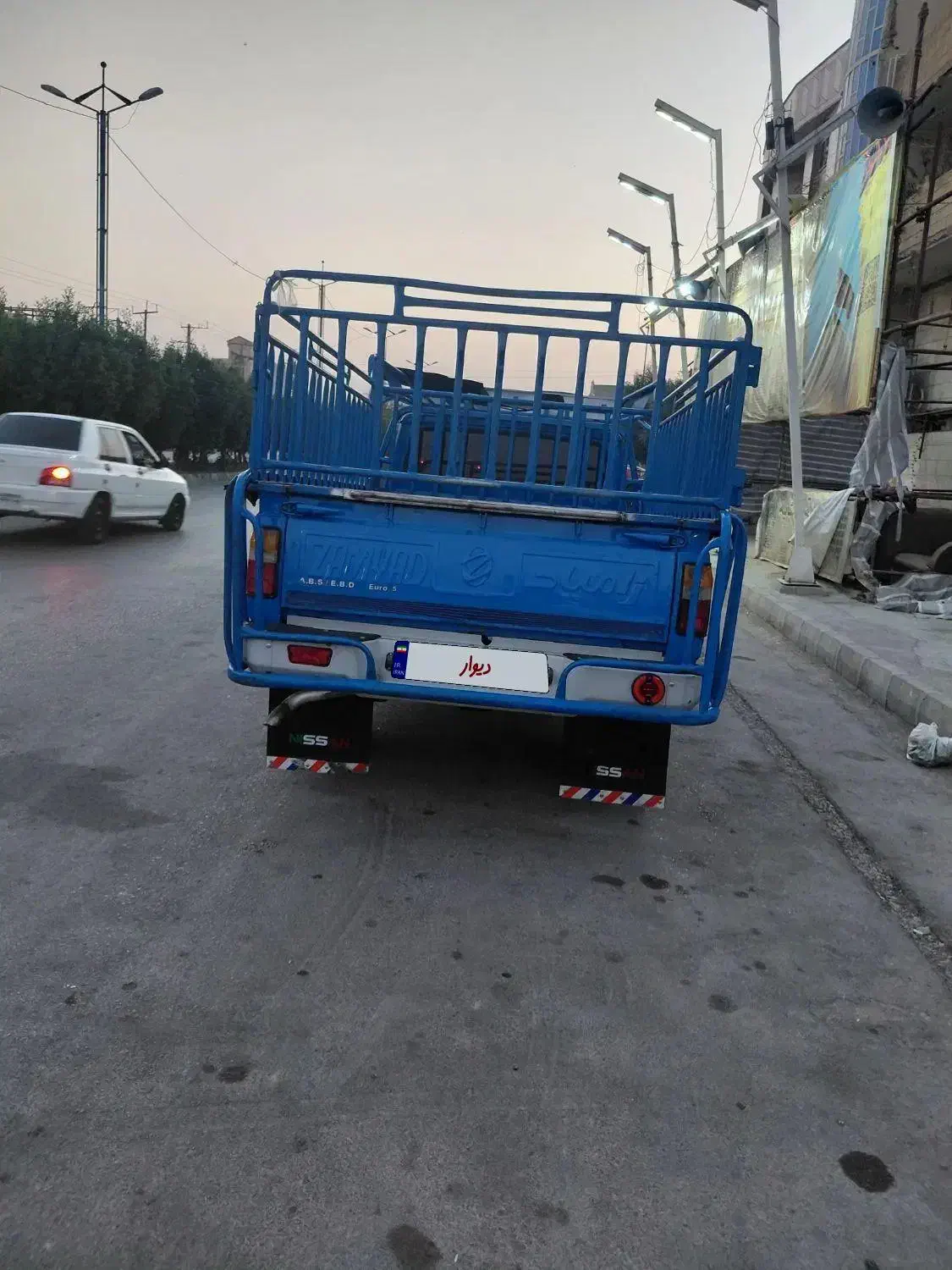 نیسان|خودرو سواری و وانت|بندر امام خمینی, |دیوار