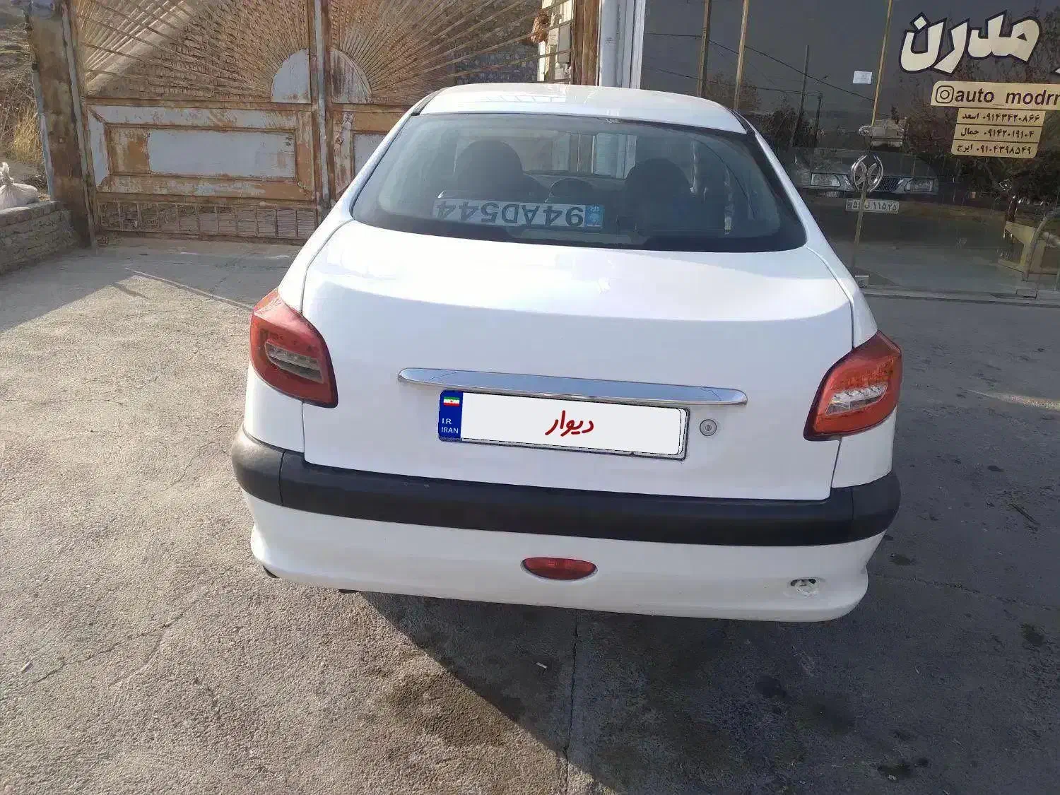 پژو 206 وی 8 بدونه رنگ|خودرو سواری و وانت|مهاباد (آذربایجان غربی), |دیوار