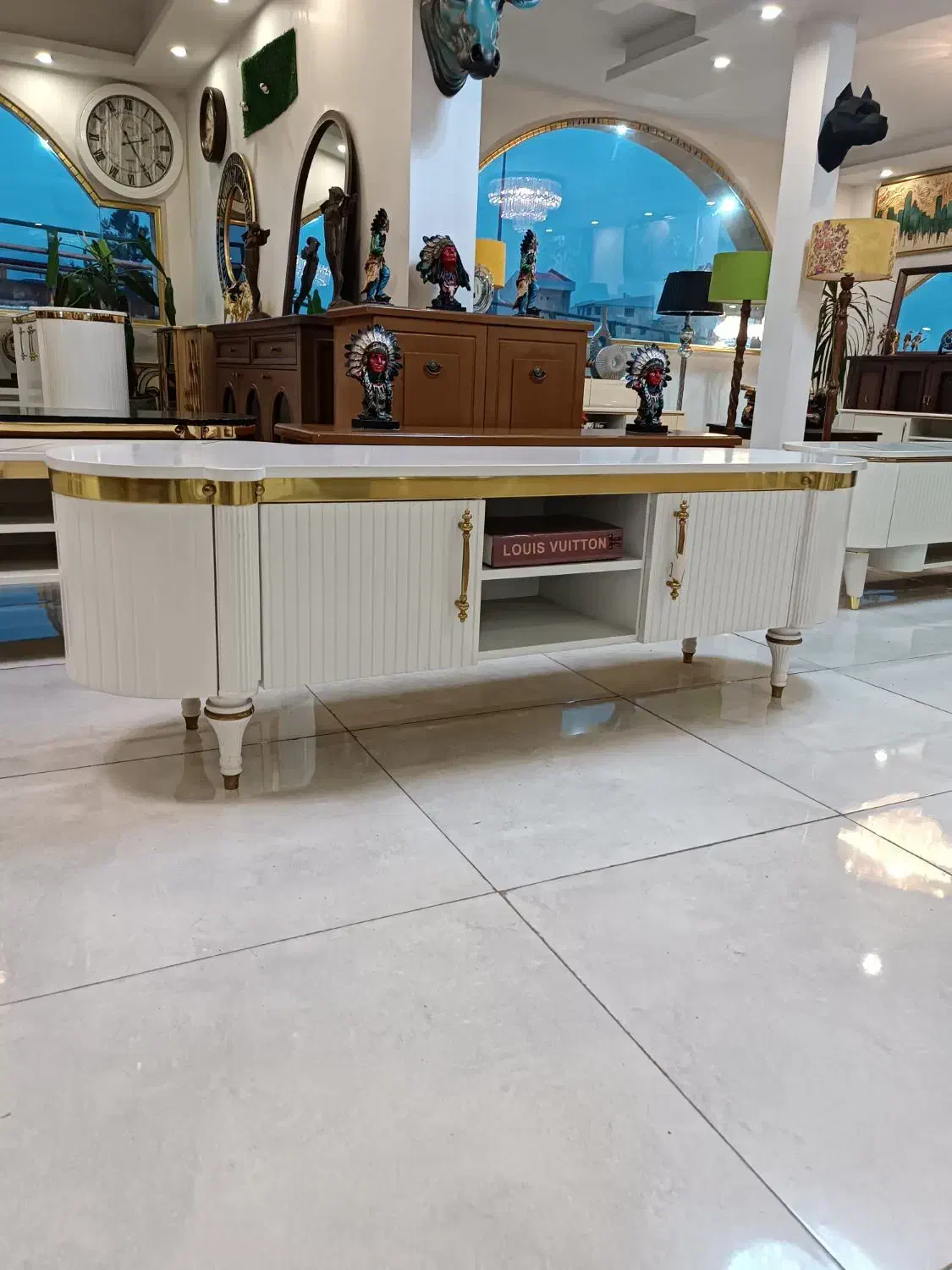 جشنواره فروش میز تلویزیون های اورجینال|میز تلویزیون|رشت, استقامت ۱|دیوار