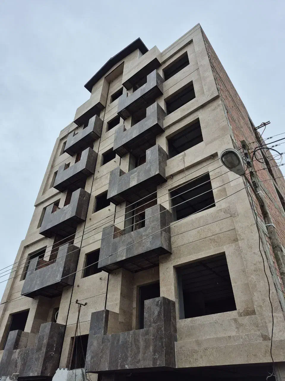 پیش فروش آپارتمان نما مدرن ۱۲۰متری خیابان امام|فروش آپارتمان|محمودآباد, |دیوار