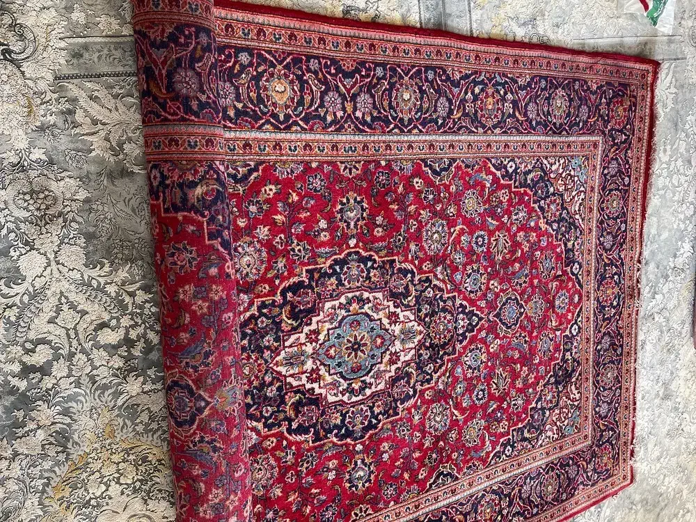 دو عدد فرش ۶متری و۳ متری|فرش|خشکبیجار, |دیوار