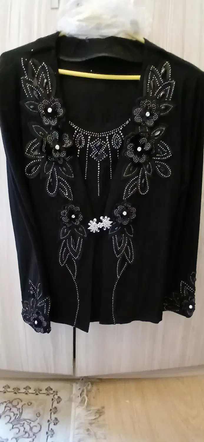 فروش بلوز مشکی|لباس|اصفهان, باغ زرشک|دیوار