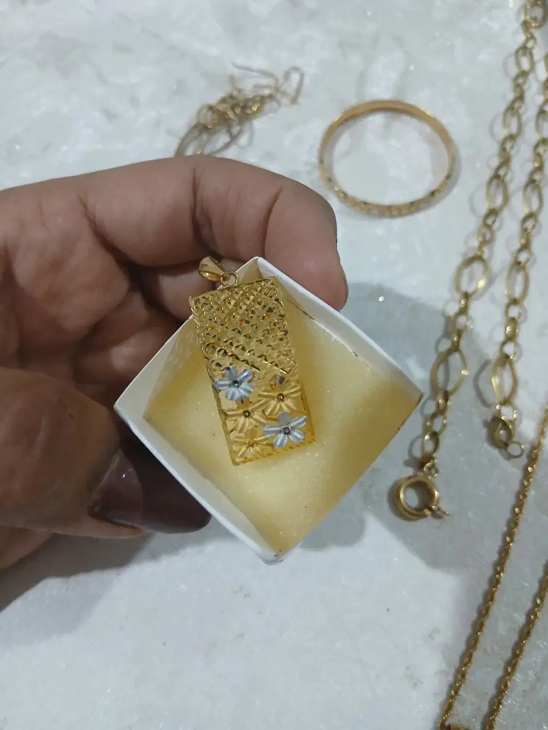 طلا|جواهرات|گرمسار, |دیوار