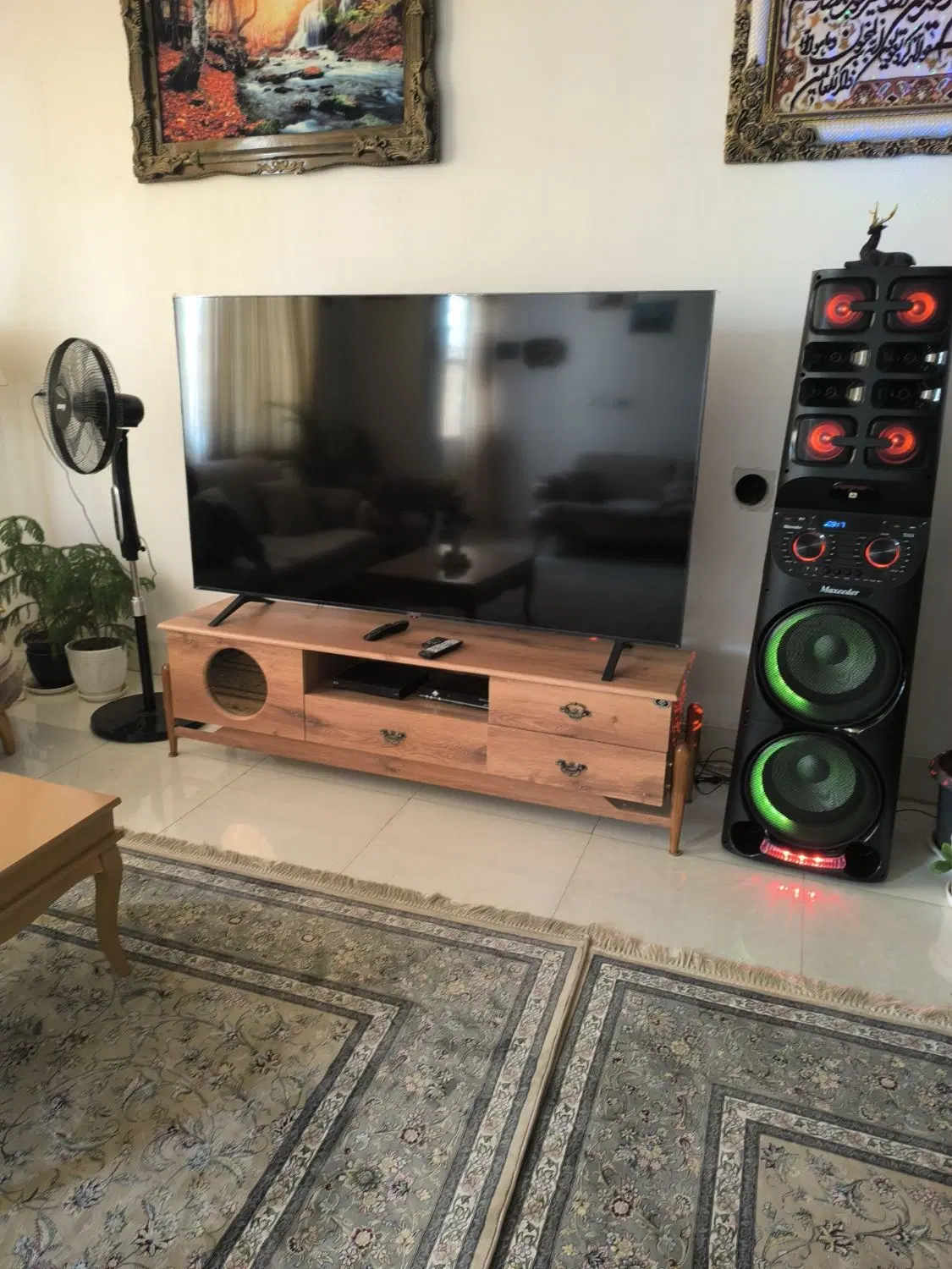 میز TV|میز تلویزیون|شیراز, کوشک میدان|دیوار