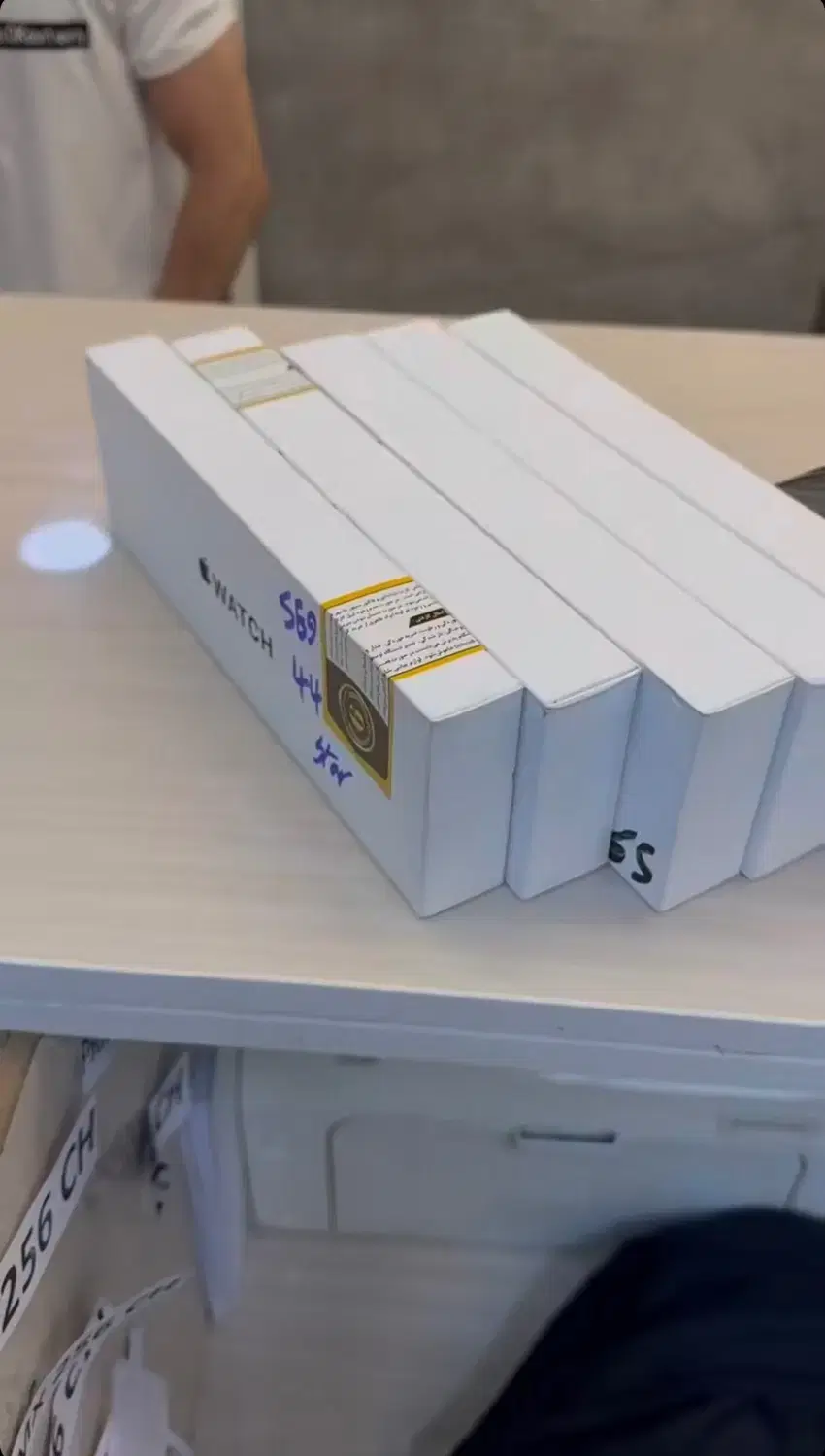 (بفرما ایفون) تخصصی‌ترین اپل استور کرج 17 iPhone|موبایل|کرج, عظیمیه|دیوار