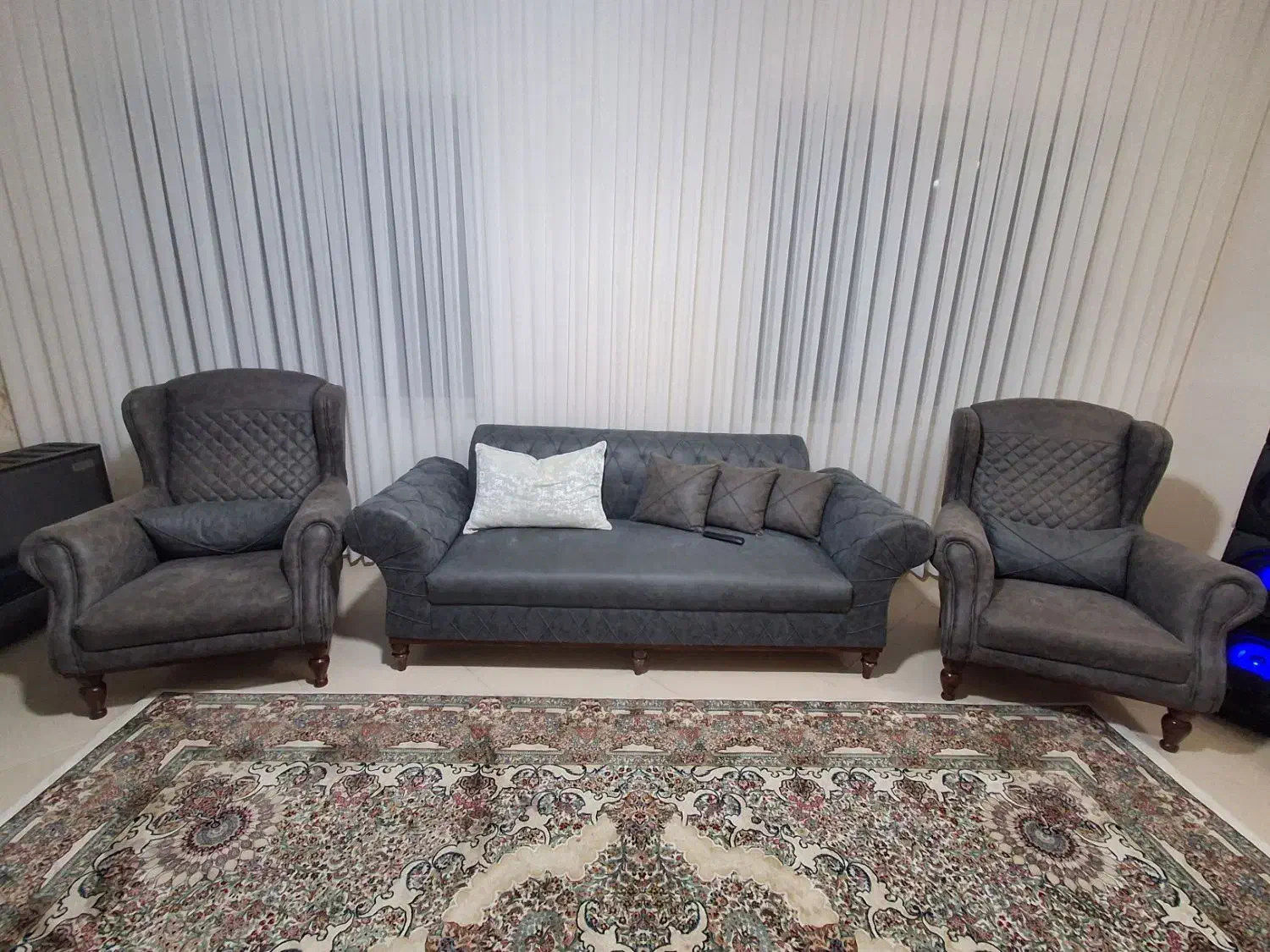 مبل ۸ نفره|مبلمان خانگی و میز عسلی|گلبهار, شهر جدید گلبهار|دیوار