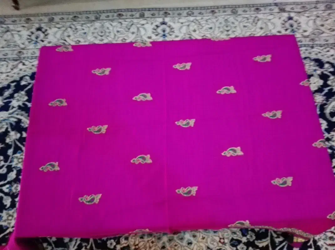 شال یا رومیزی کشمیری اصل|پرده، رانر، رومیزی|تهران, فردوسی|دیوار