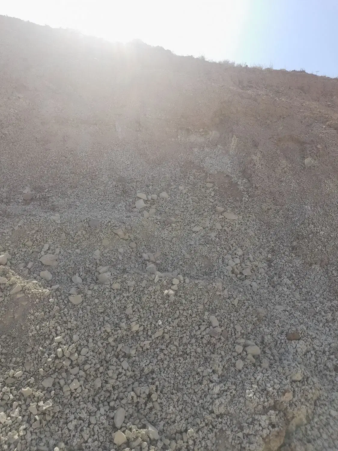 فروش معدن بنتونیت|فروش دفتر صنعتی، کشاورزی، تجاری|خواف, |دیوار