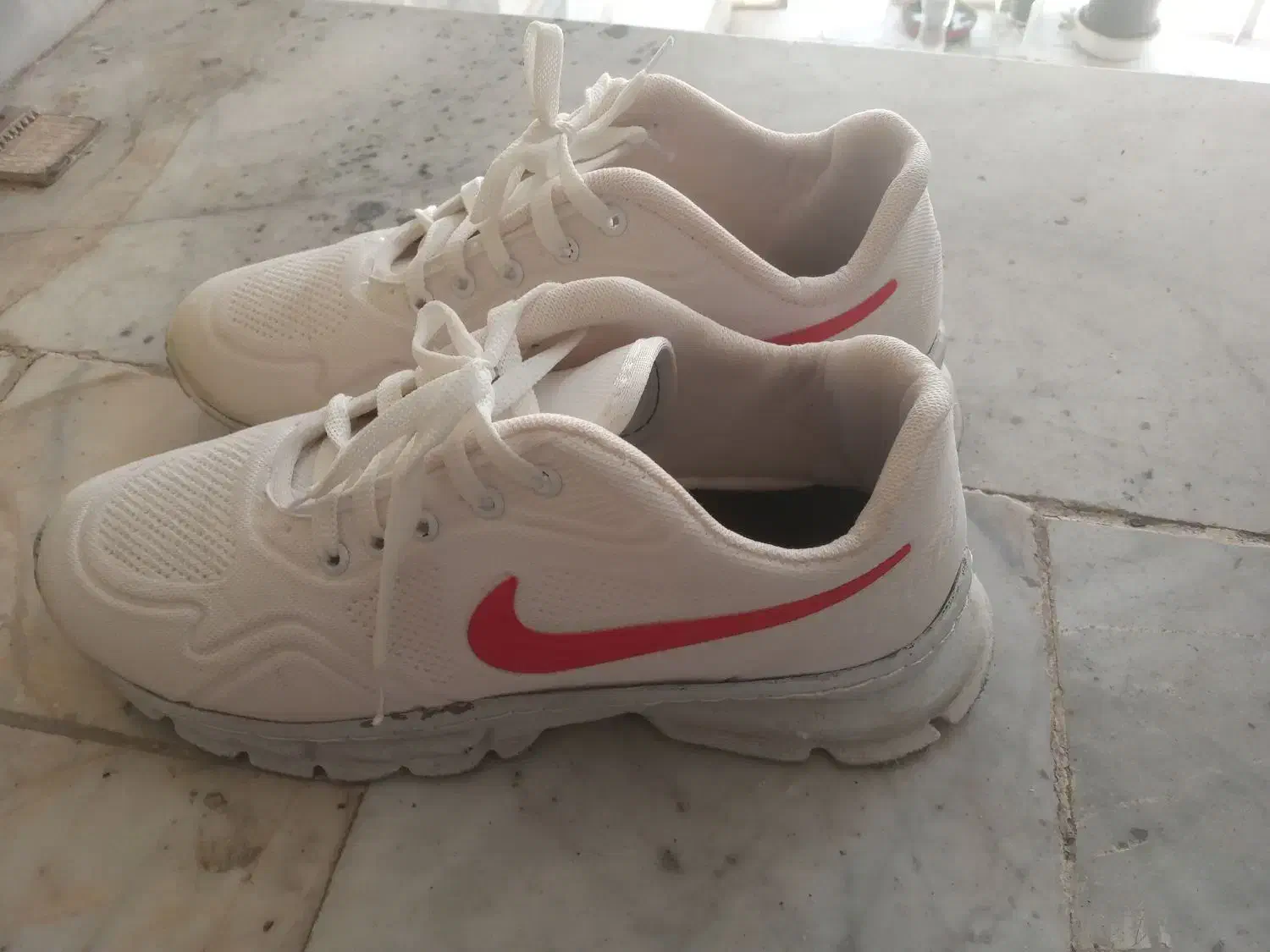 ۲جفت کتونی درحدنوبخاطرکوچک بودن قصدفروش دارم|کیف، کفش، کمربند|محمدشهر, سیدآباد|دیوار