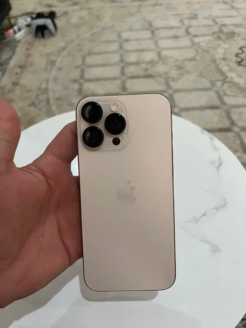 ۱۶ پرومکس|موبایل|کرج, باغستان|دیوار