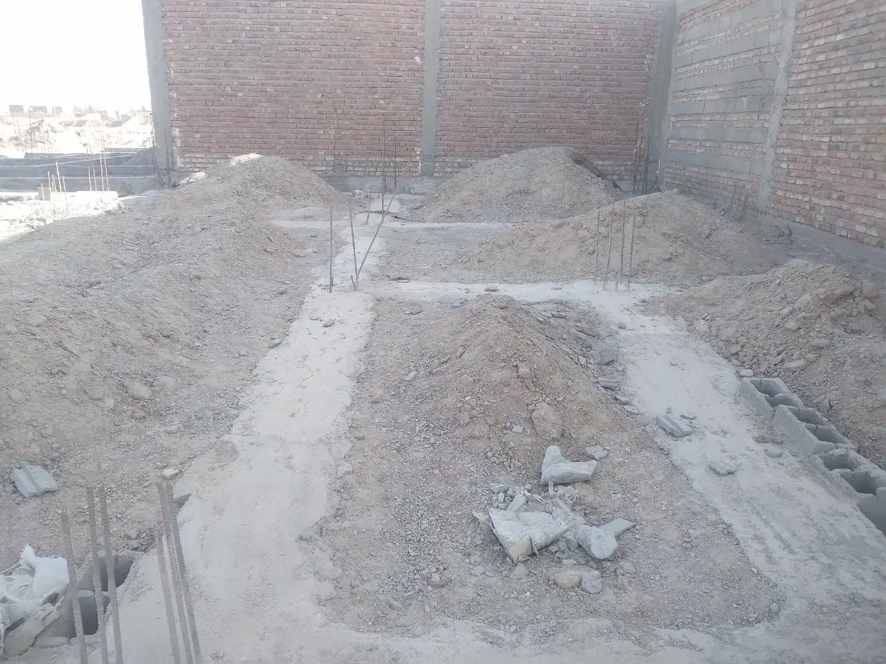 زمین ۱۹۵متری به فروش میرسد|فروش زمین و ملک کلنگی|میرجاوه, |دیوار