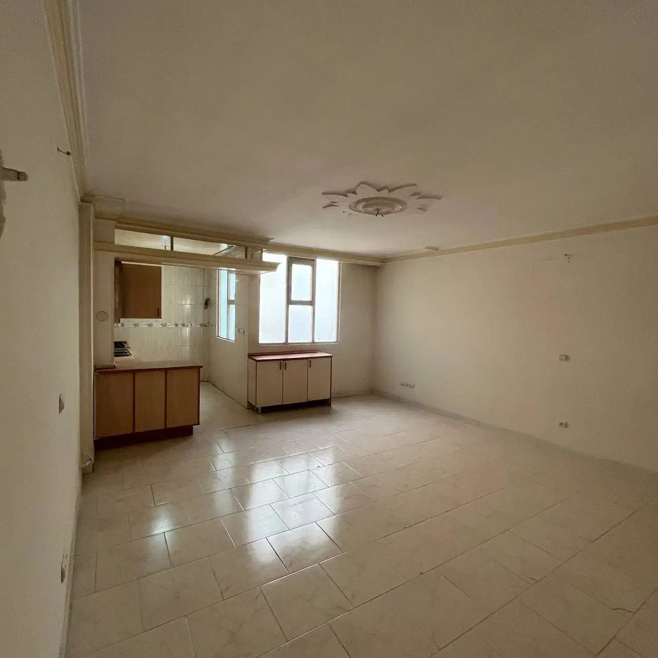 اجاره 55 متر طبقه دوم خوش نقشه