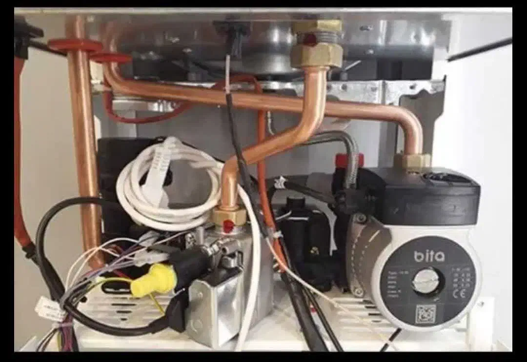 خدمات(پکیج لوله کشی آب و گاز برقکشی) پرند ۲۴ ساعته|خدمات پیشه و مهارت|پرند, فاز ۵|دیوار