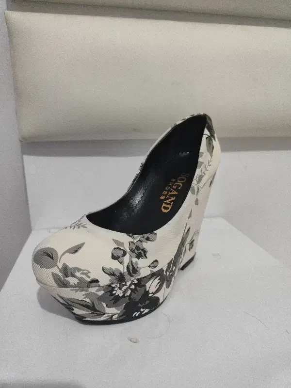 کفش مجلسی|کیف، کفش، کمربند|شیراز, شهرک بهشتی|دیوار