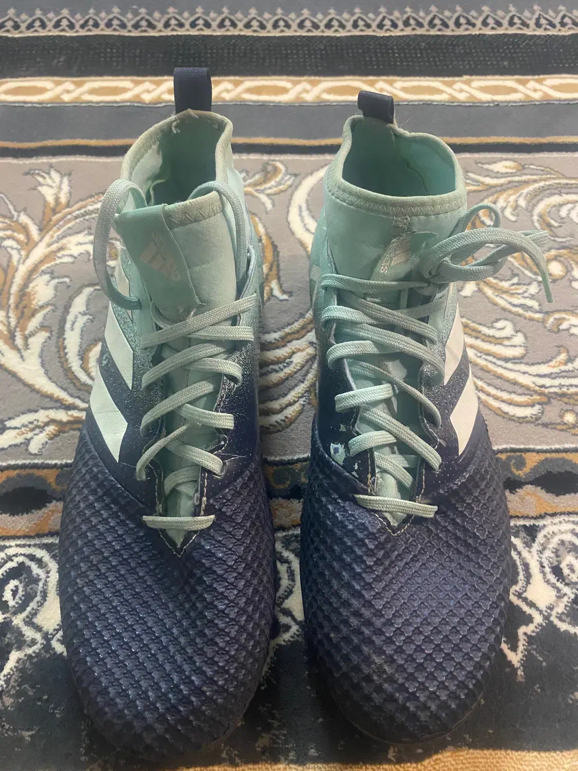 کتونی سالنی و چمن مصنوعی آدیداس سایز ۴۰|کیف، کفش، کمربند|پاکدشت, پاکدشت (مامازند)|دیوار