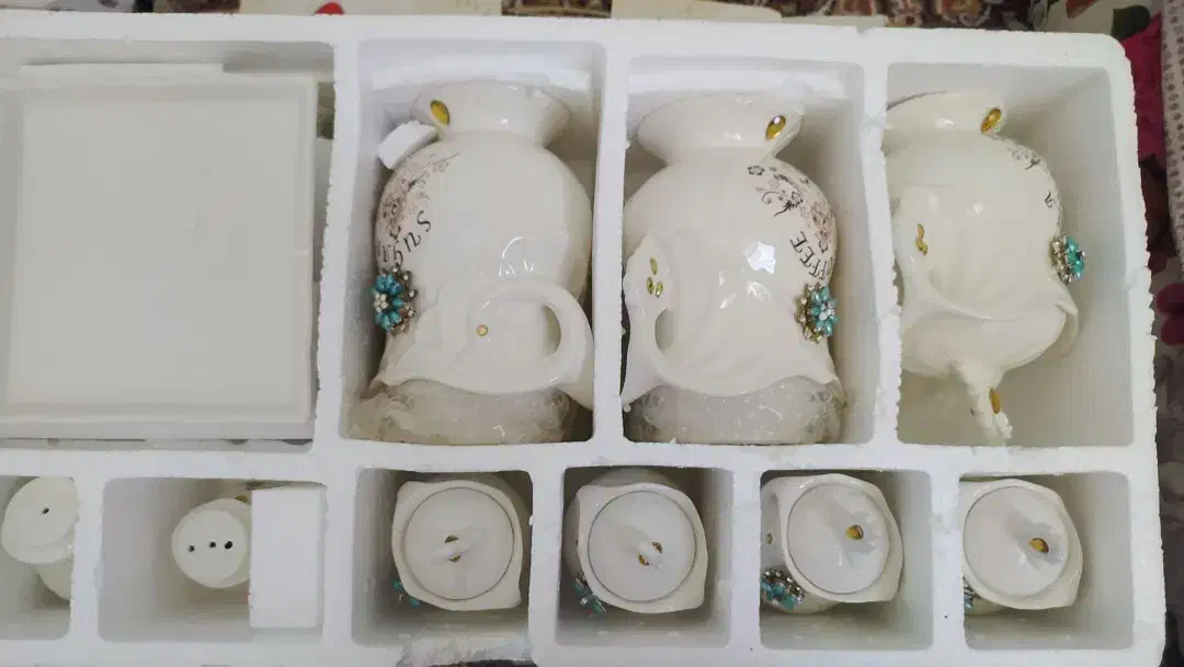 جا ادویه چینی خیلی شیک|قوری، کتری، قهوه‌ساز دستی|شاهرود, |دیوار