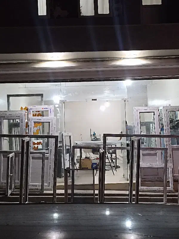 درب و پنجره UPVC|خدمات پیشه و مهارت|سنندج, |دیوار