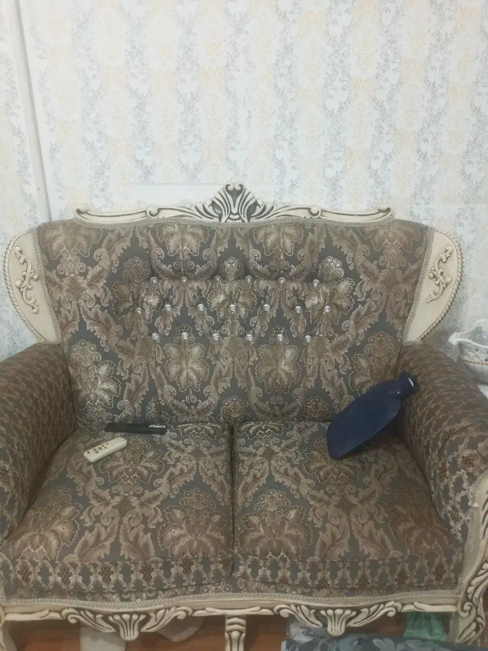 مبل دو میلیون پونصد هفت نفرع|مبلمان خانگی و میز عسلی|رشت, معلولین|دیوار